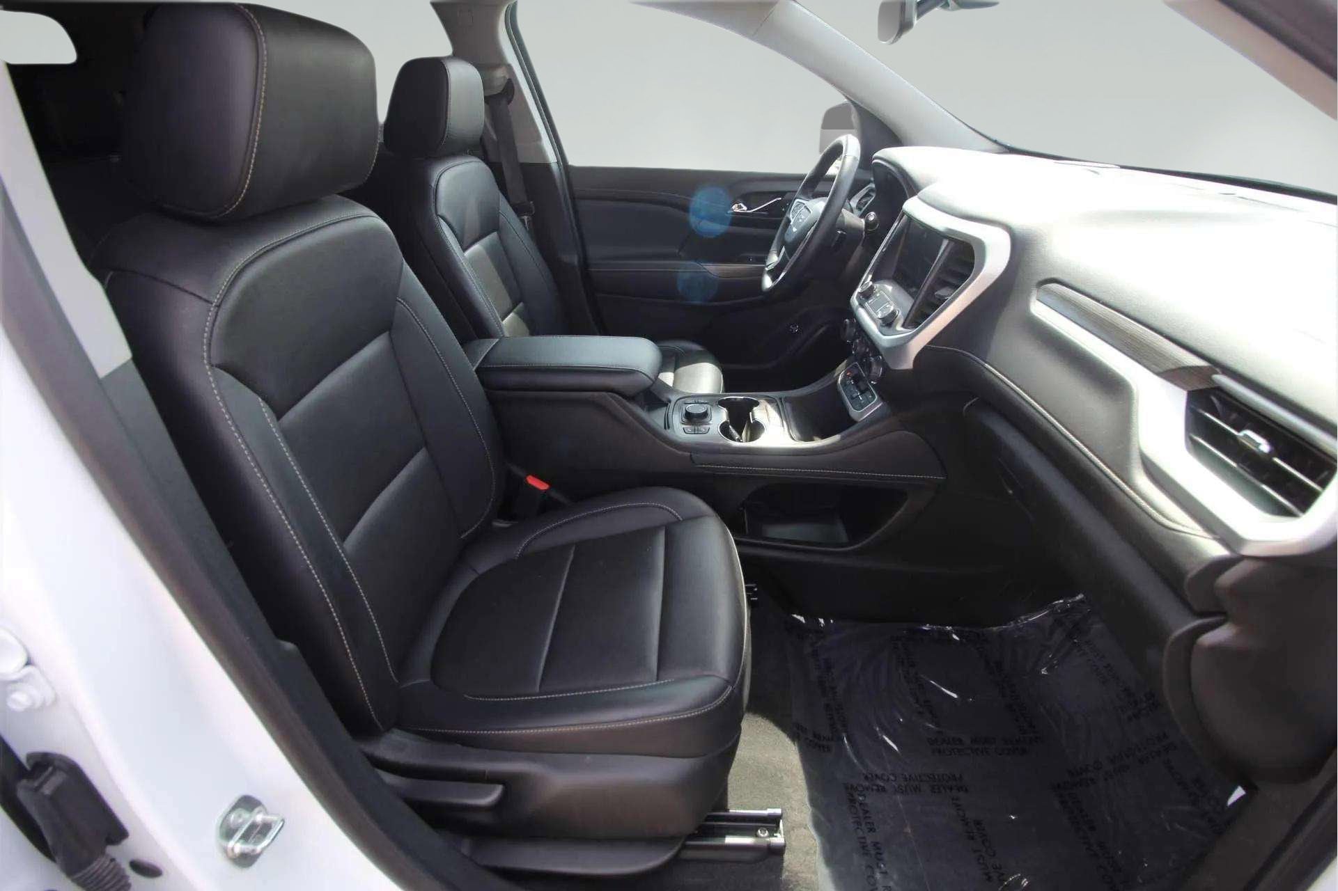 2023 GMC Acadia SLT - Photo 28