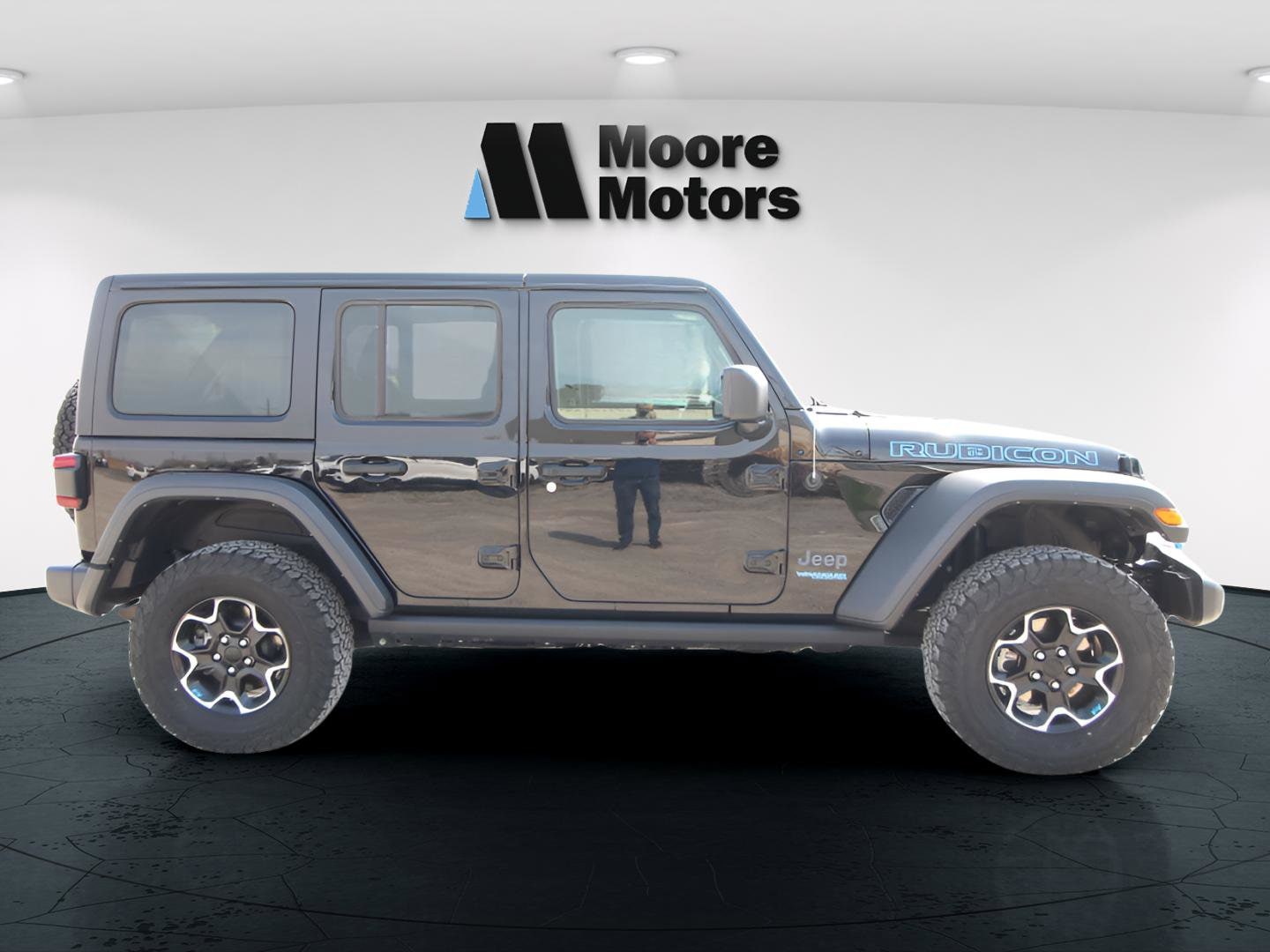 Used 2022 Jeep Wrangler Unlimited Rubicon 4XE with VIN 1C4JJXR6XNW153541 for sale in Caro, MI
