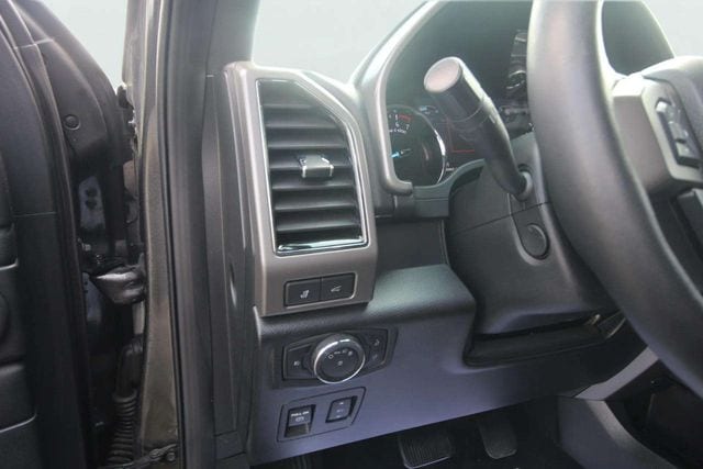 2019 Ford Expedition XLT - Photo 26