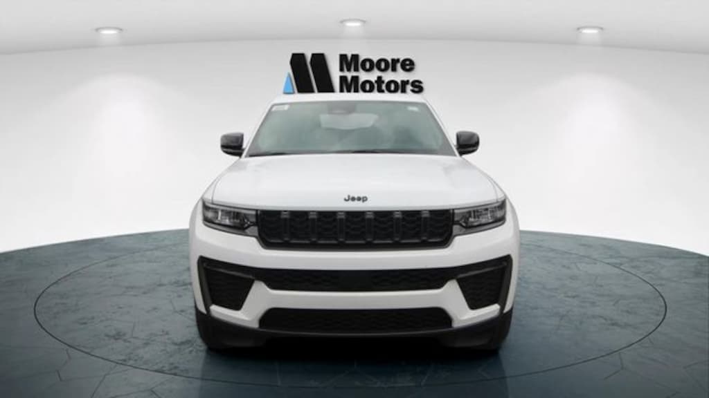New 2026 Jeep Grand Cherokee L LAREDO ALTITUDE 4X4 Sport Utility