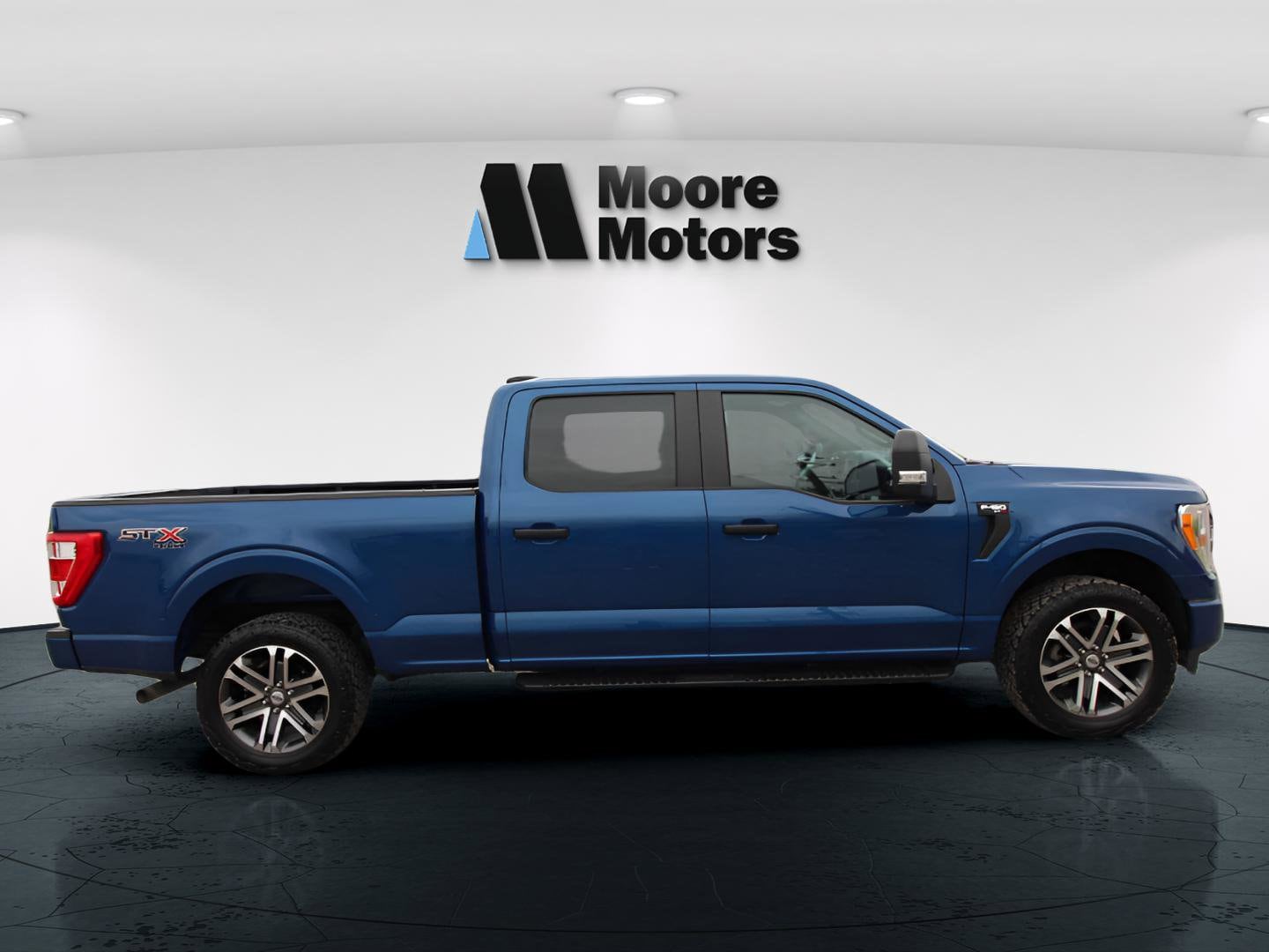 Used 2022 Ford F-150 XL with VIN 1FTFW1E87NKD20635 for sale in Caro, MI