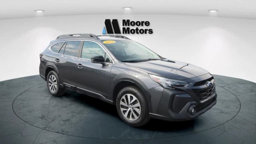 Used 2023 Subaru Outback Premium SUV