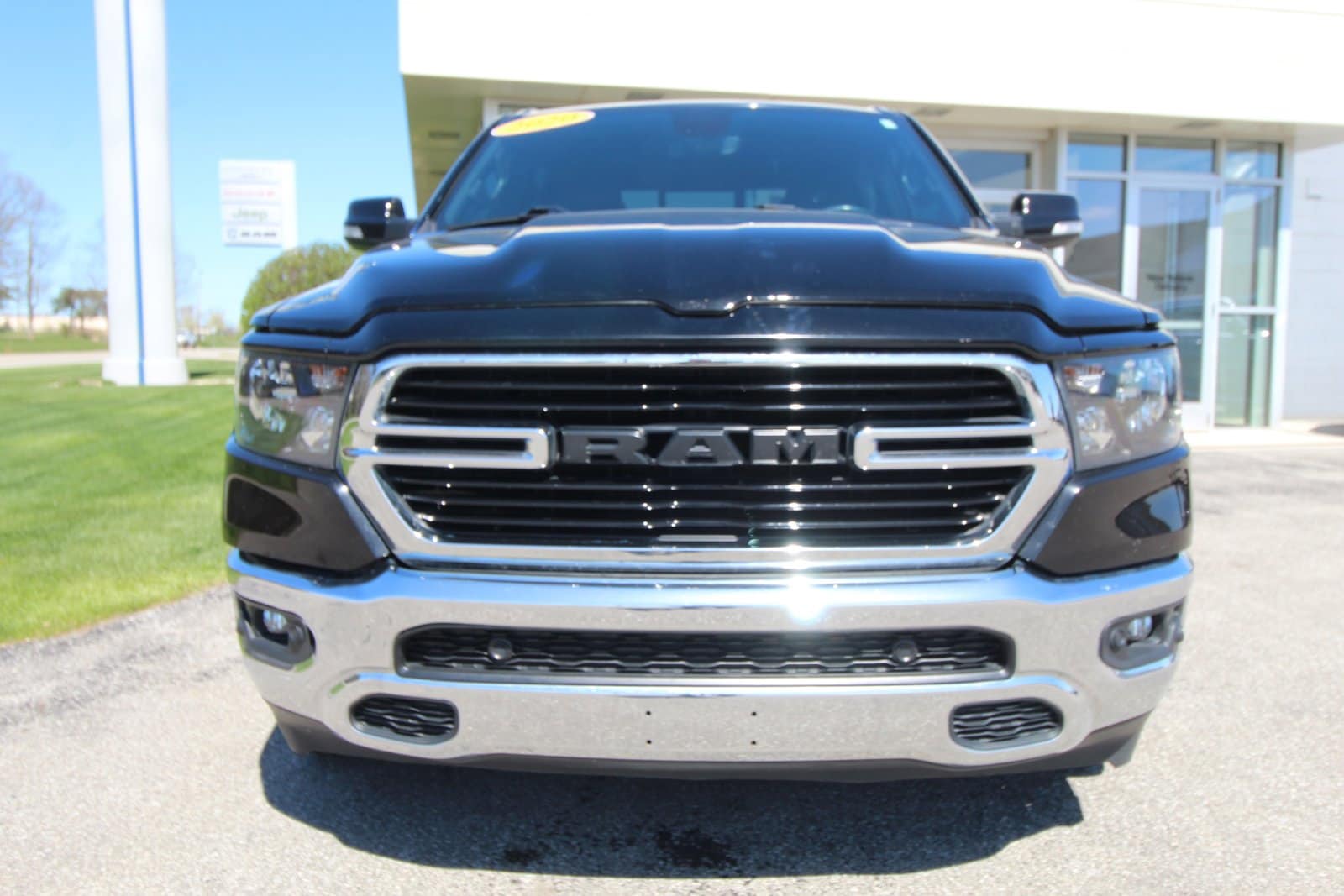 Used 2020 RAM Ram 1500 Pickup Big Horn/Lone Star with VIN 1C6SRFFT7LN163343 for sale in Caro, MI