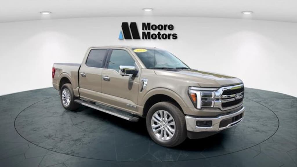 Used 2025 Ford F-150 Lariat Truck