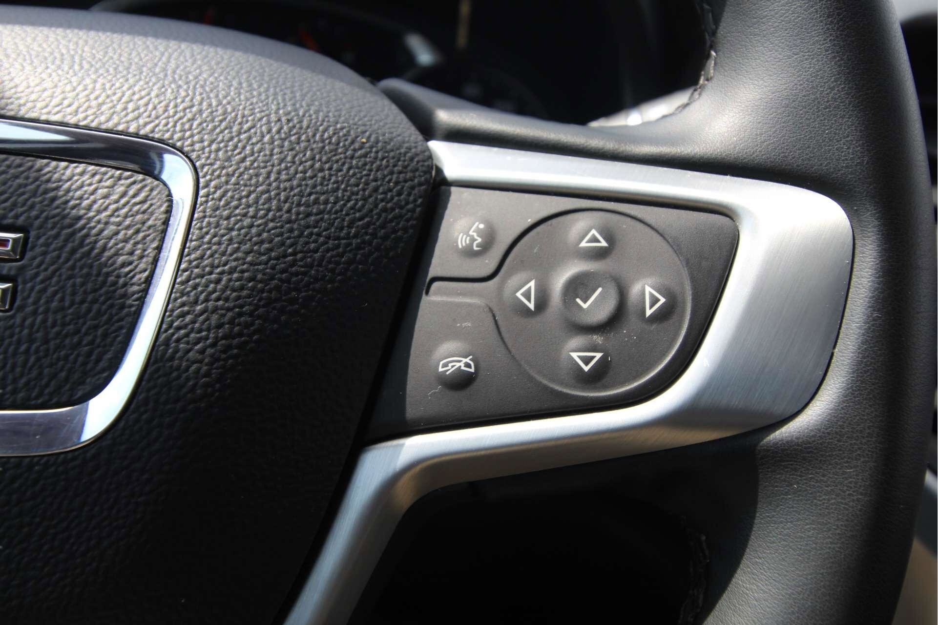 2023 GMC Acadia SLT - Photo 18