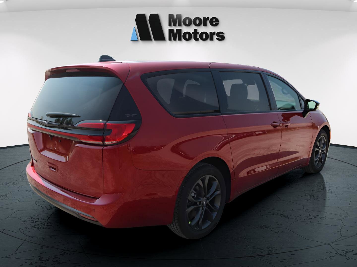 2026 Chrysler Pacifica photo 2