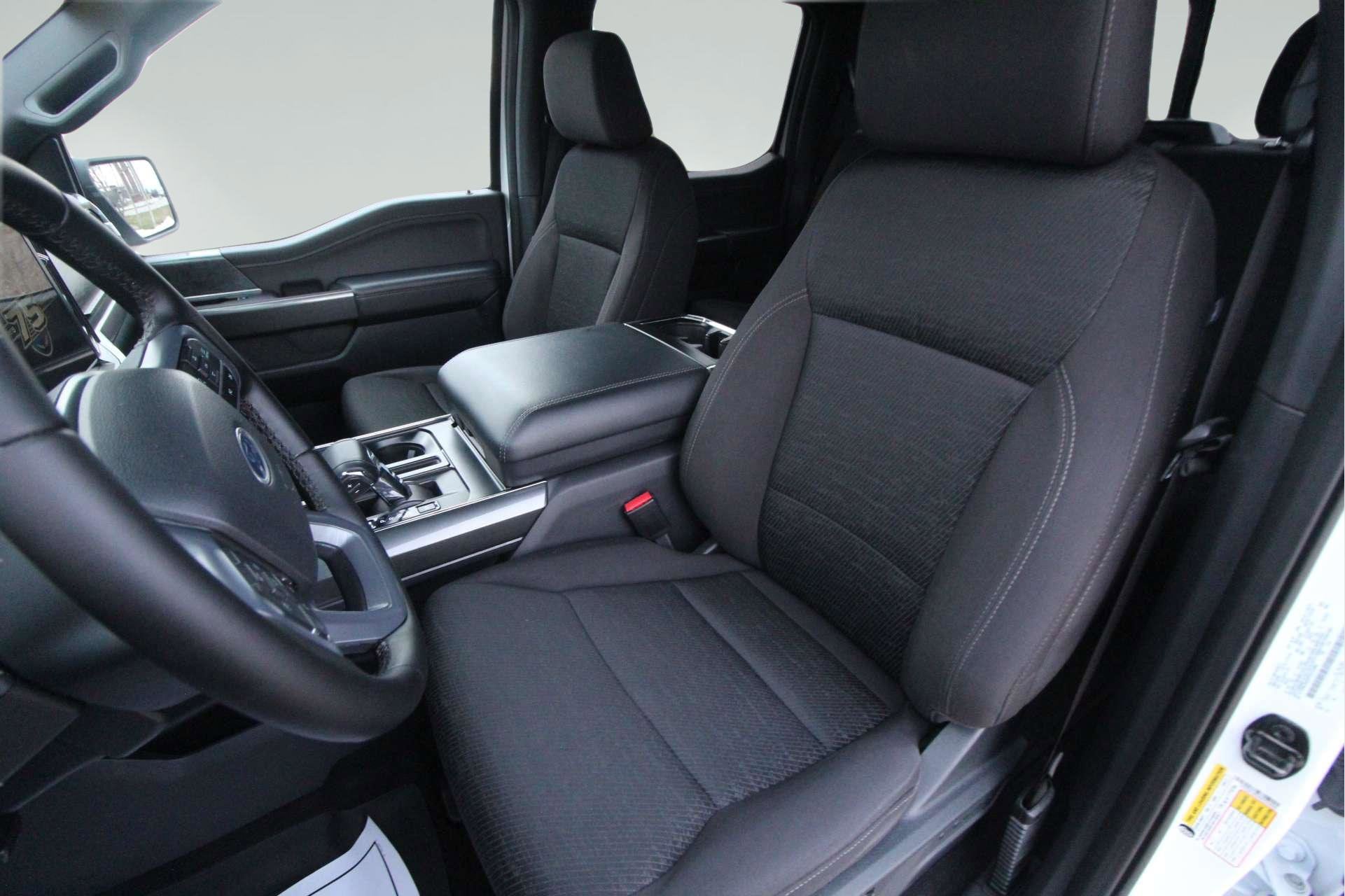 2023 Ford F-150 XLT - Photo 12