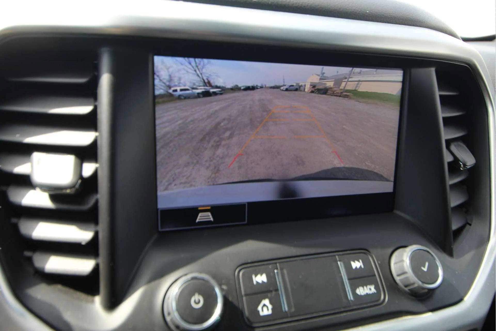 2023 GMC Acadia SLT - Photo 22