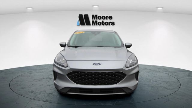Used 2021 Ford Escape SE with VIN 1FMCU9G67MUB25474 for sale in Caro, MI