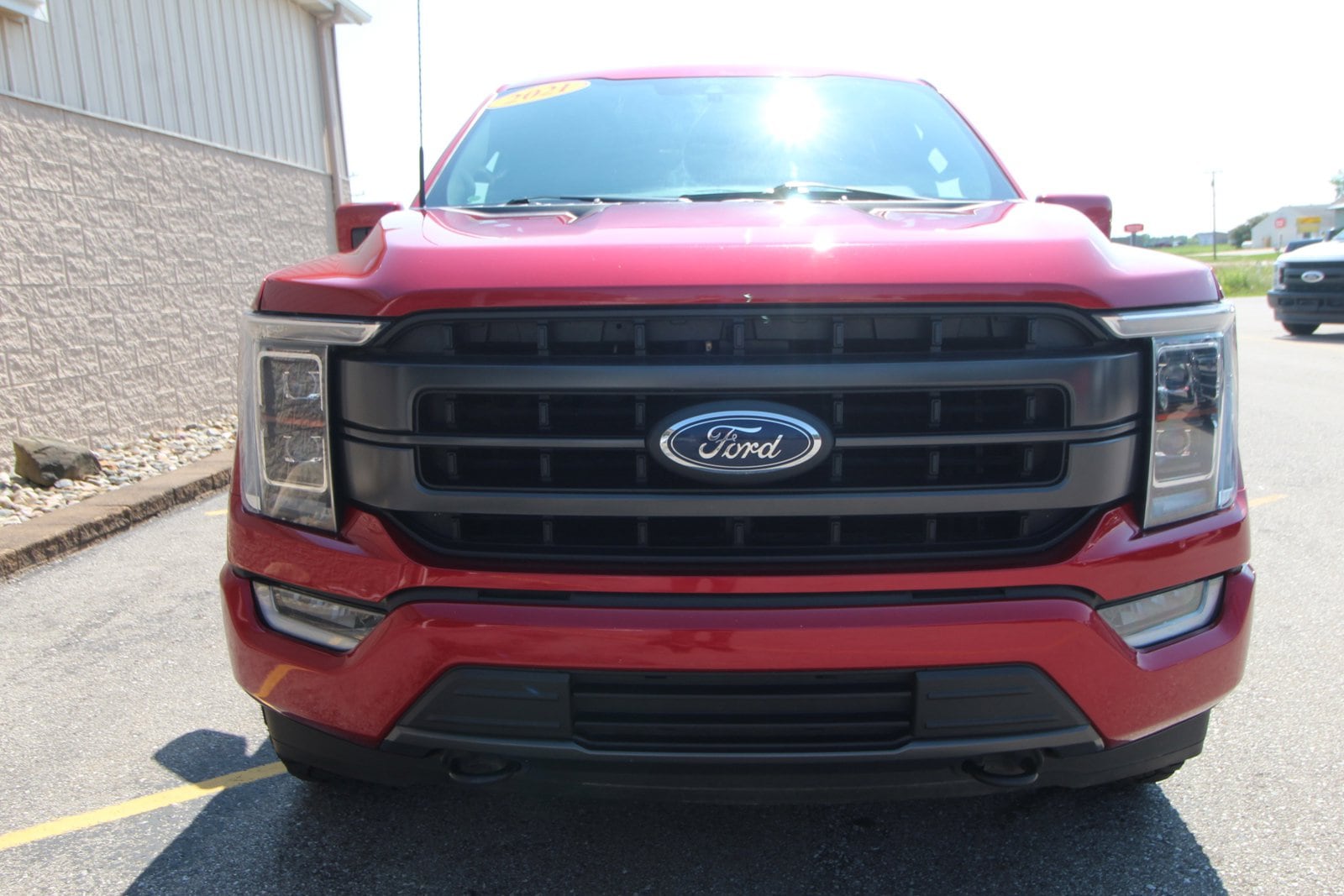 Used 2021 Ford F-150 Lariat with VIN 1FTFW1E51MFB93202 for sale in Caro, MI