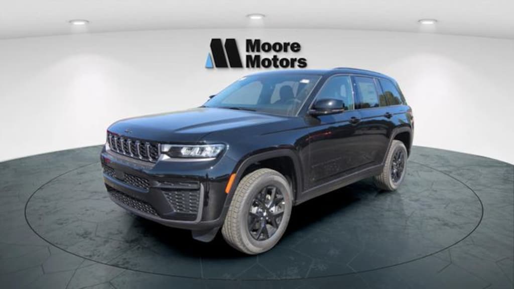 New 2026 Jeep Grand Cherokee LAREDO ALTITUDE 4X4 Sport Utility