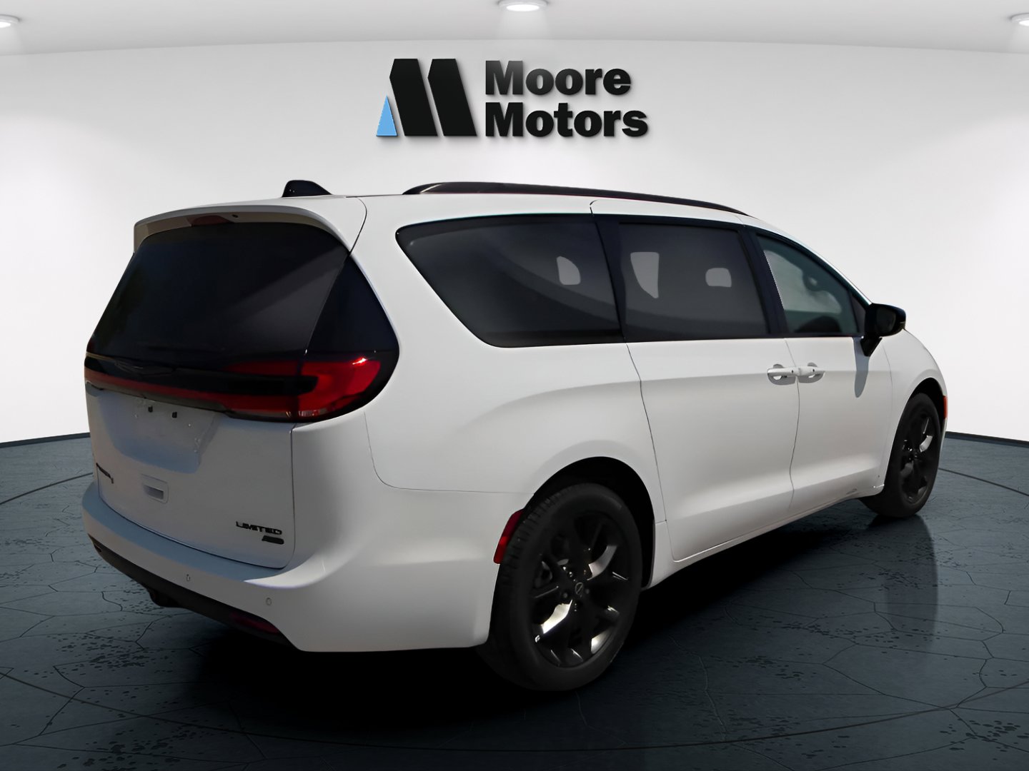 2025 Chrysler Pacifica Limited photo 3