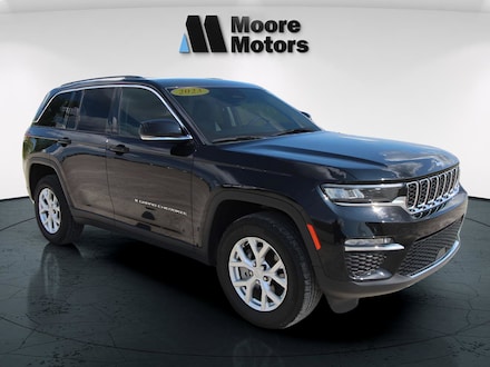 Featured used 2023 Jeep Grand Cherokee Limited SUV 1C4RJHBG6PC524470 for sale in Caro, MI