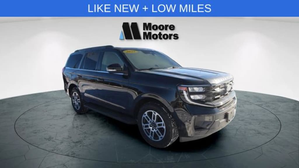 Used 2025 Ford Expedition Active SUV