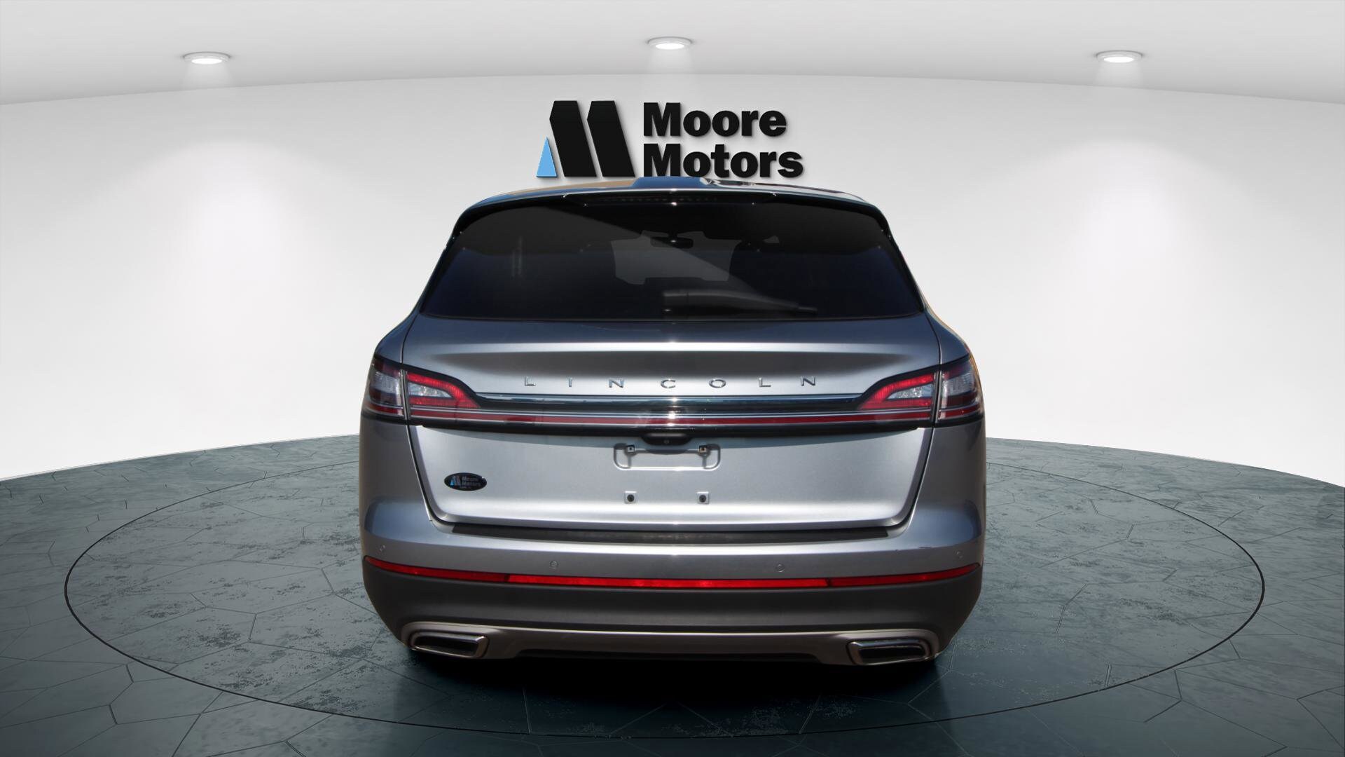 2022 Lincoln Nautilus Standard photo 4