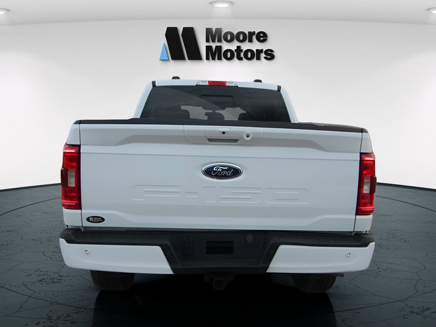 2023 Ford F-150 XLT photo 4