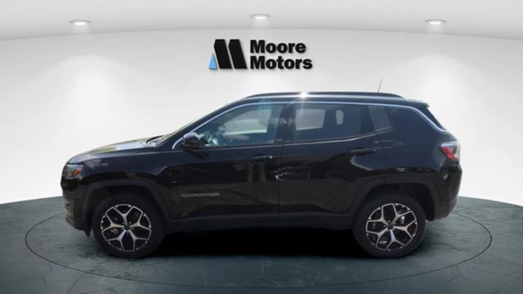 New 2026 Jeep Compass LIMITED 4X4 Sport Utility