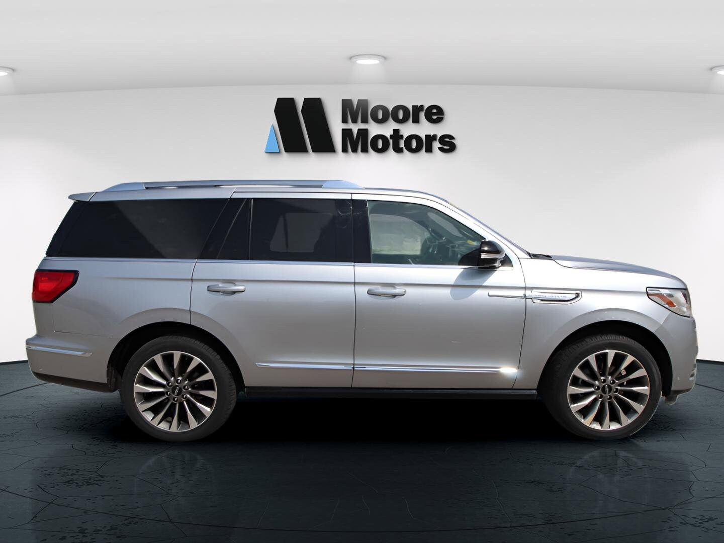 Used 2020 Lincoln Navigator Reserve with VIN 5LMJJ2LT5LEL11846 for sale in Caro, MI
