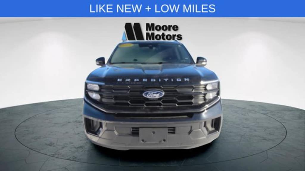 Used 2025 Ford Expedition Active SUV
