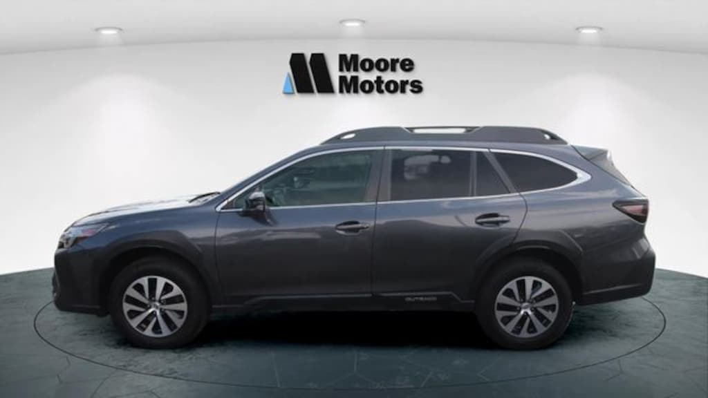 Used 2023 Subaru Outback Premium SUV