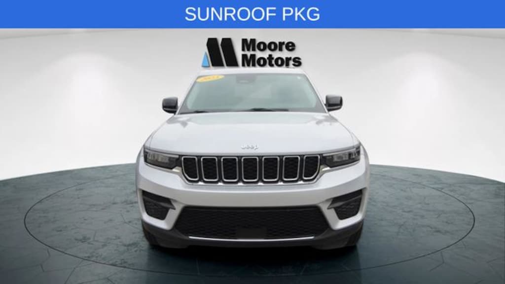 Used 2023 Jeep Grand Cherokee Laredo X SUV