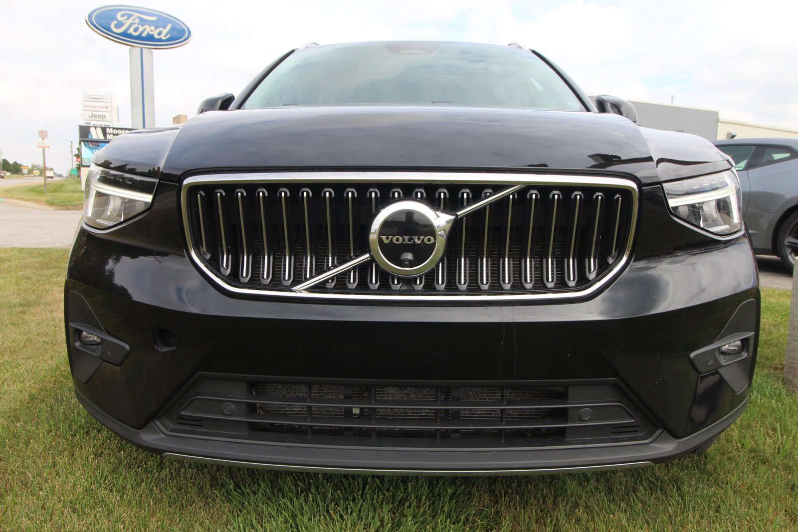 Used 2023 Volvo XC40 Plus with VIN YV4L12UN7P2035545 for sale in Caro, MI