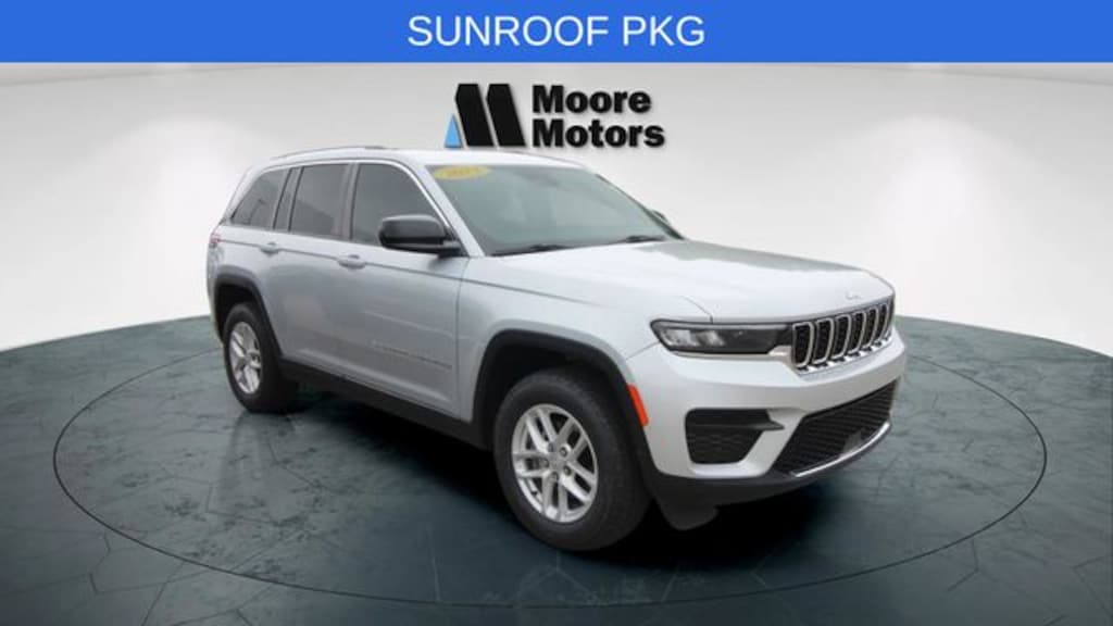Used 2023 Jeep Grand Cherokee Laredo X SUV