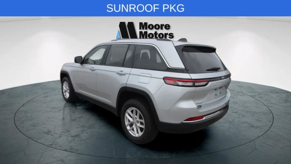 Used 2023 Jeep Grand Cherokee Laredo X SUV