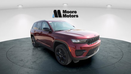 Featured new 2025 Jeep Grand Cherokee Laredo Sport Utility for sale in Caro, MI
