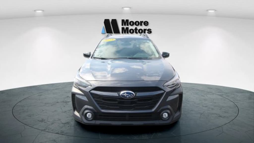Used 2023 Subaru Outback Premium SUV