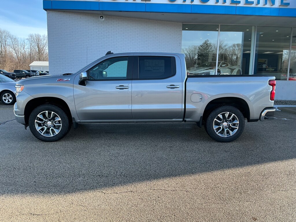 New 2025 Chevrolet Silverado 1500 LT Truck
