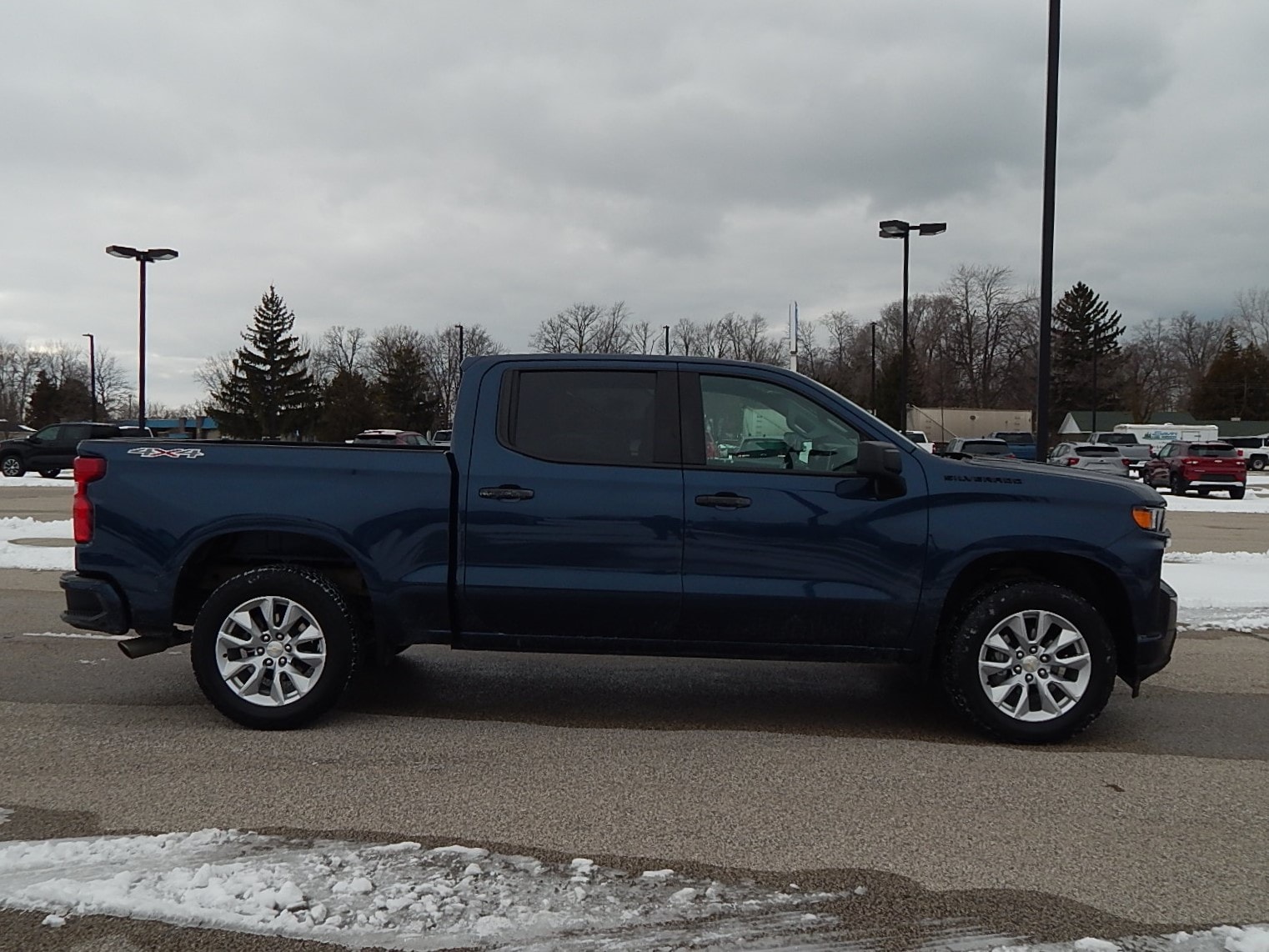 Certified 2020 Chevrolet Silverado 1500 Custom with VIN 3GCPYBEH5LG452513 for sale in Sebewaing, MI