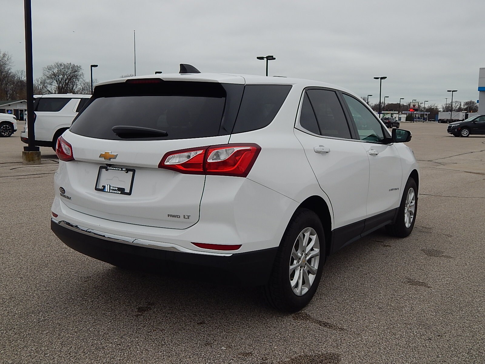 2019 Chevrolet Equinox LT photo 3
