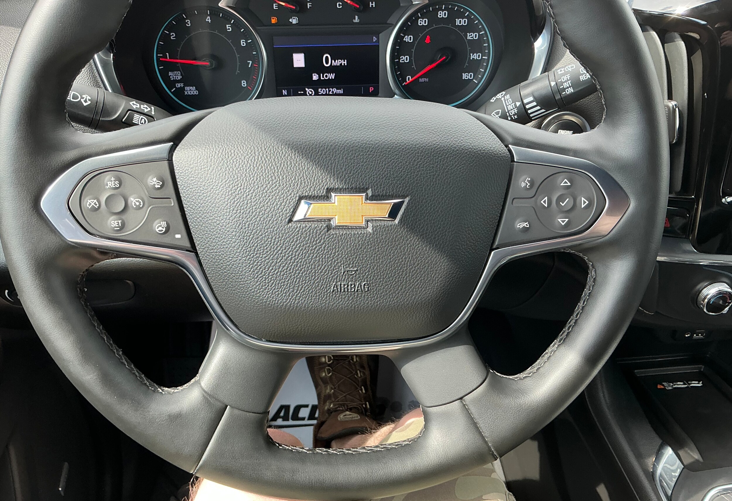 2023 Chevrolet Traverse Leather photo 4