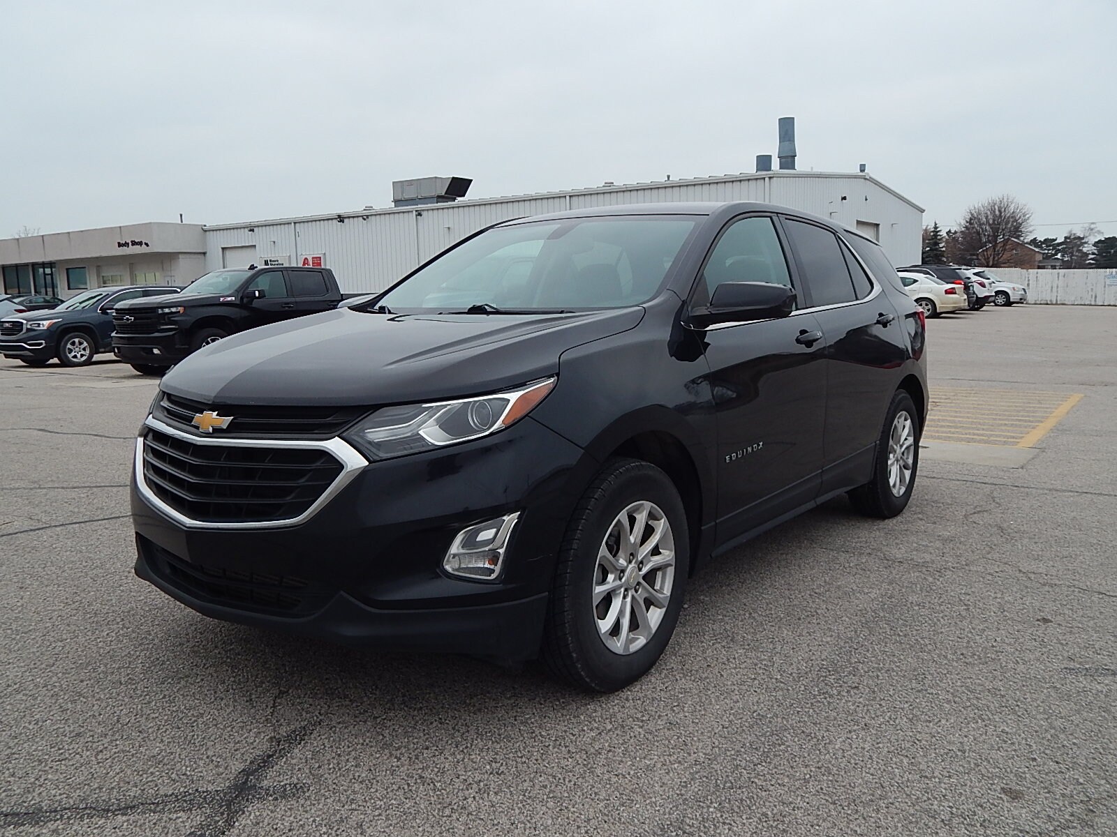 2019 Chevrolet Equinox LT photo 3