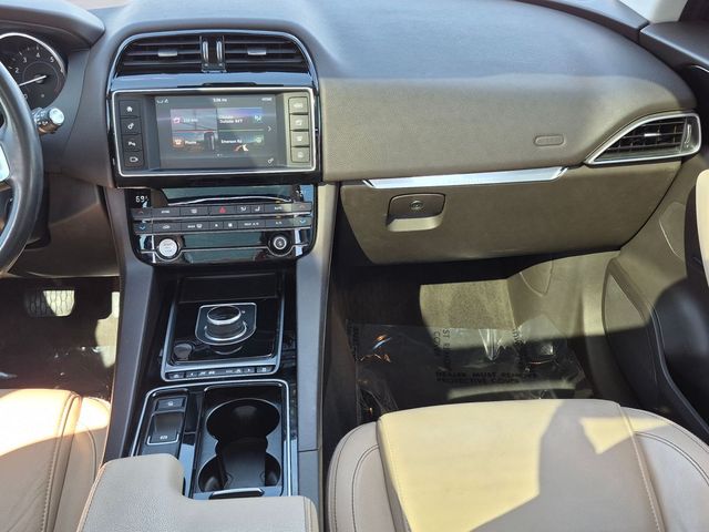 2018 Jaguar F-PACE Prestige - Photo 17