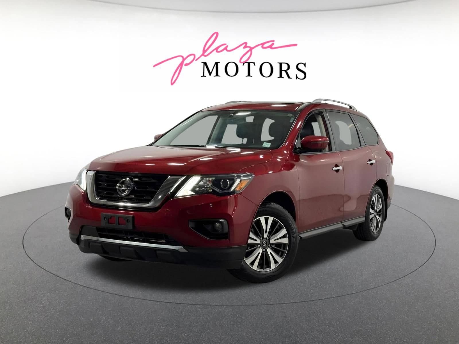 2017 Nissan Pathfinder SL