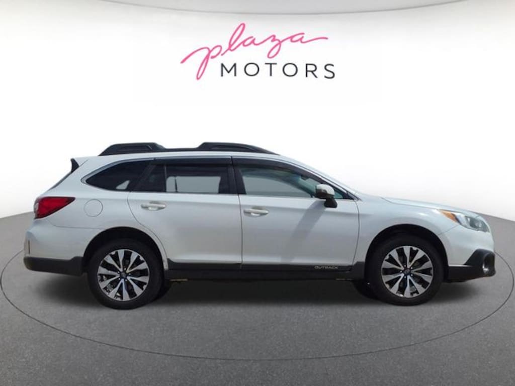 Used 2015 Subaru Outback 2.5i Limited w/Moonroof/KeylessAccess/Nav/EyeSight SUV