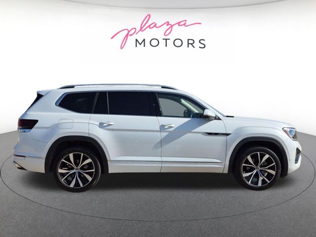 Used 2024 Volkswagen Atlas 2.0T SEL Premium R-Line SUV