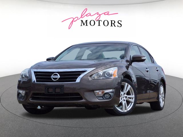 2013 Nissan Altima 3.5 SL CVT's photo