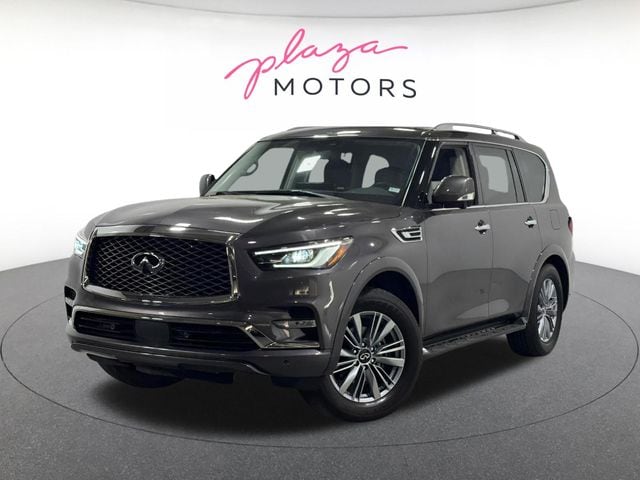 2023 INFINITI QX80 Luxe 4WD's photo