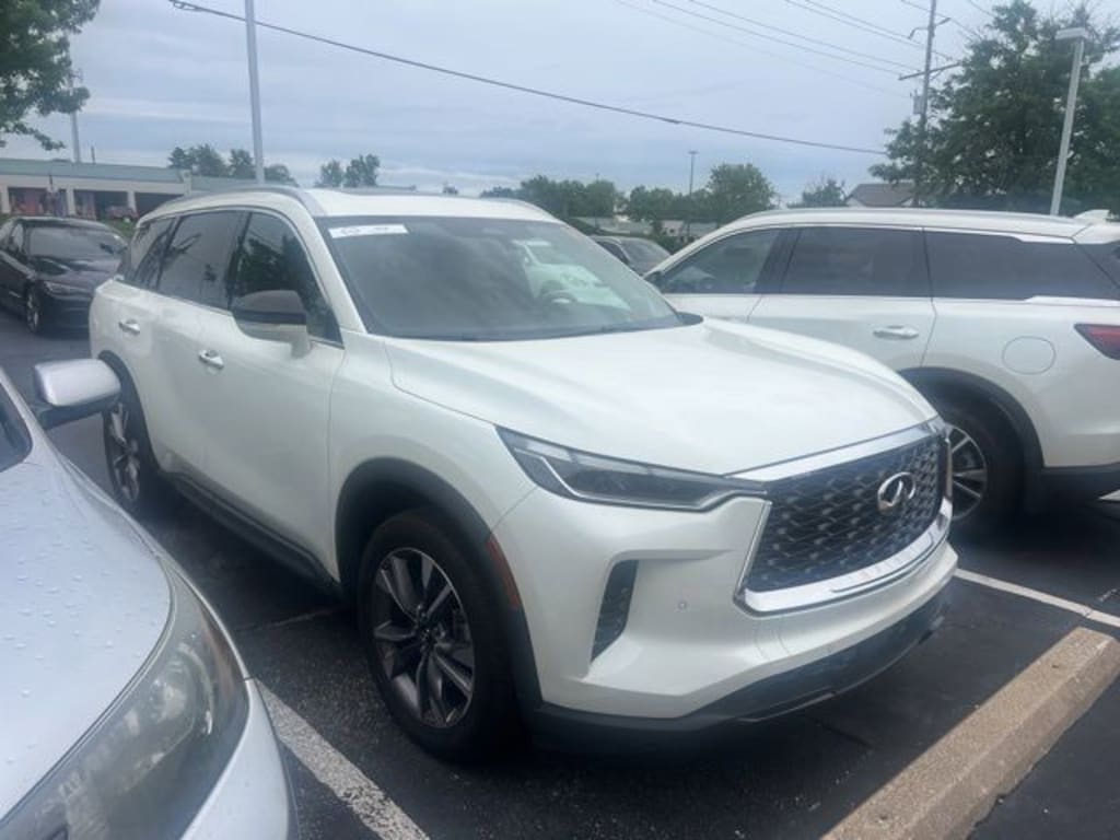 Certified 2023 INFINITI QX60 LUXE SUV