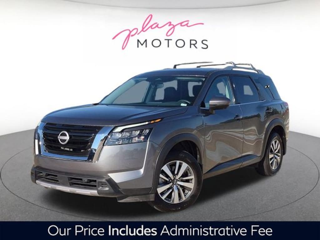 Used 2025 Nissan Pathfinder SL SUV