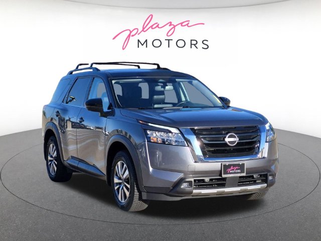 Used 2022 Nissan Pathfinder SL SUV