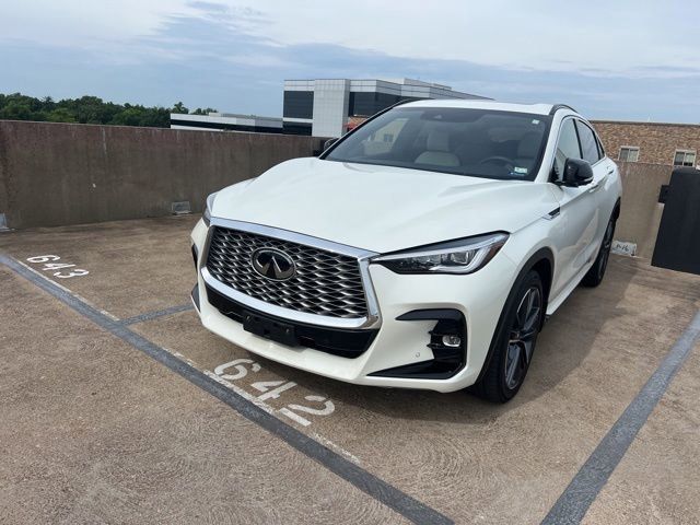 2023 INFINITI QX55's photo