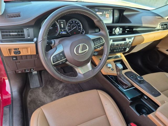 2018 Lexus ES 350 - Photo 9