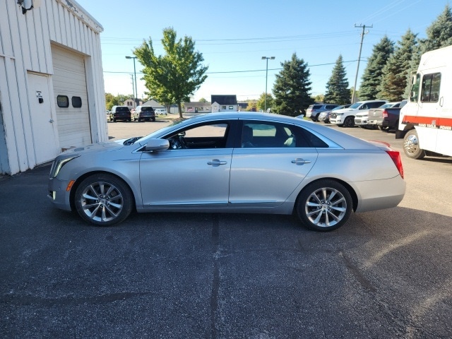 Used 2014 Cadillac XTS Luxury Collection with VIN 2G61M5S37E9185922 for sale in Saint Clair, MI