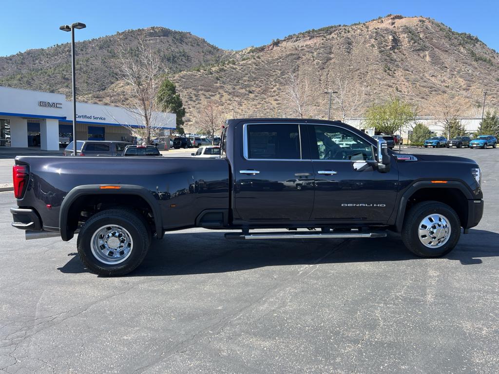 2025 GMC Sierra 3500HD Denali - Photo 8