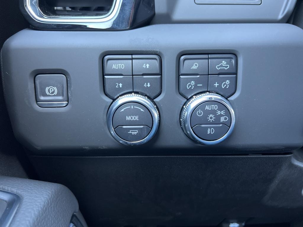 2025 GMC Sierra 3500HD Denali - Photo 22