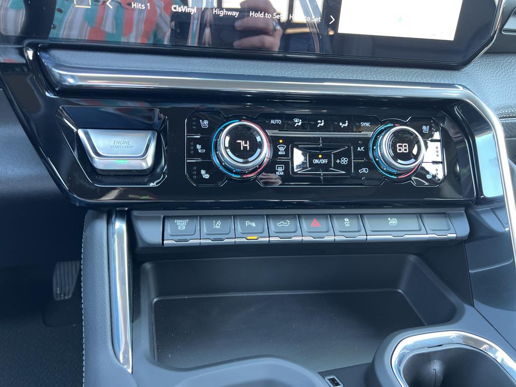 2025 GMC Sierra 3500HD Denali - Photo 26